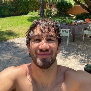 Babysitter in Reykjavik: Jan