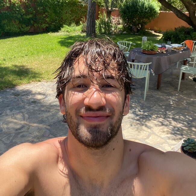 Babysitter in Reykjavik: Jan