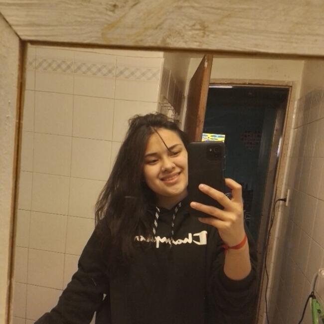 Niñera en San Miguel: Cande