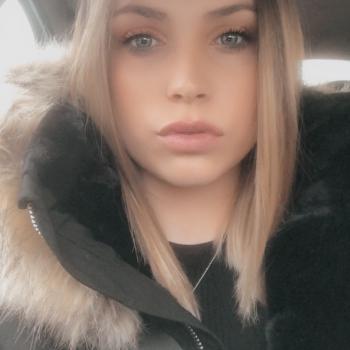 Babysitter in Wattignies: Kimberley