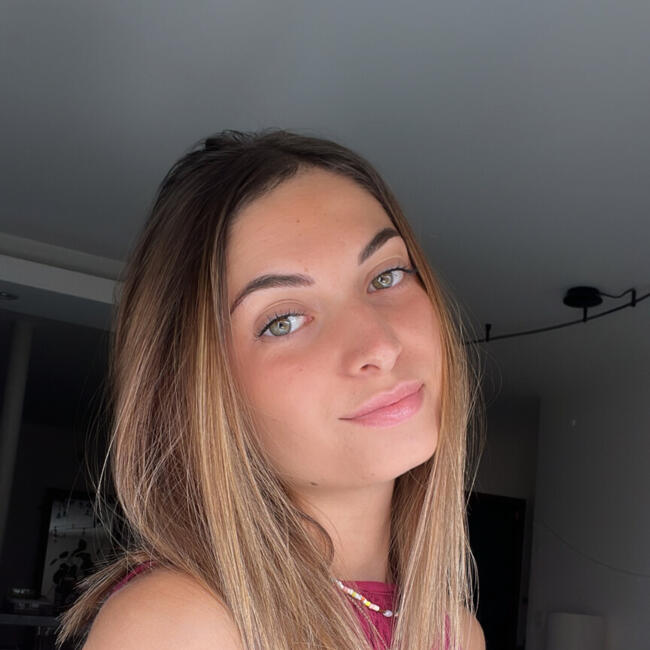 Babysitter in Montluçon: Manon