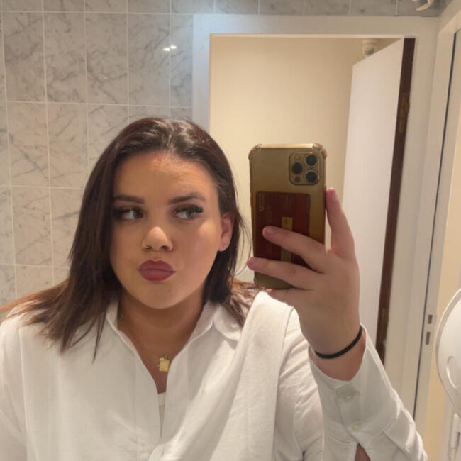 Babysitter in Sarcelles: Leandra