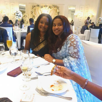 Babysitter in London: Aseka