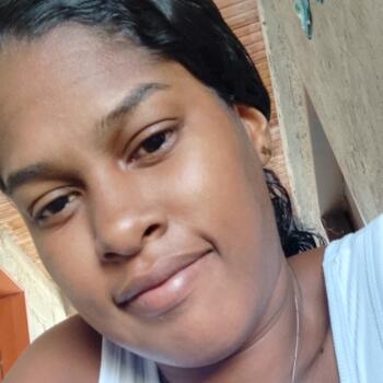 Niñera Cúa: Naryelis