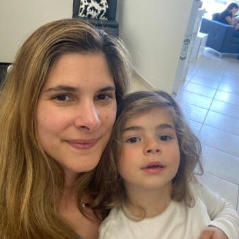 Babysitting job in Markopoulo Mesogaias: babysitting job Dimitra