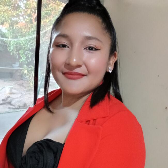 Babysitter in Santa Cruz: Janell Escalera