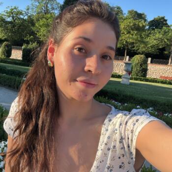 Babysitter in Madrid: Aaliyah