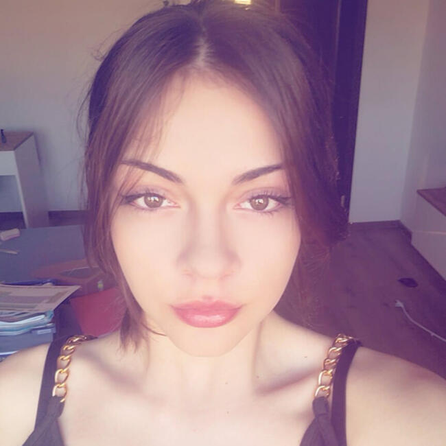 Babysitter in Giroc: Carla