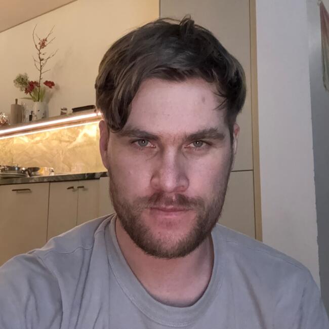 Oppaswerk in Amsterdam: Ivan