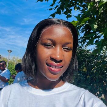 Babysitter in Bellville: Thembani