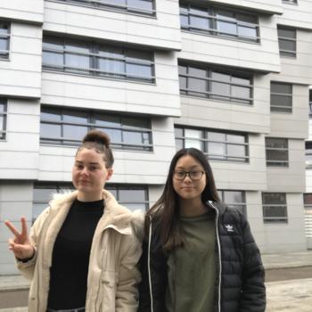 Babysitter Almere Stad: Lindsey en Nancy
