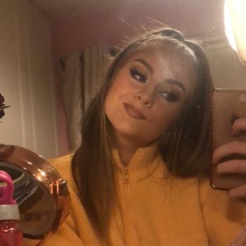Babysitter in Tullamore: Ella