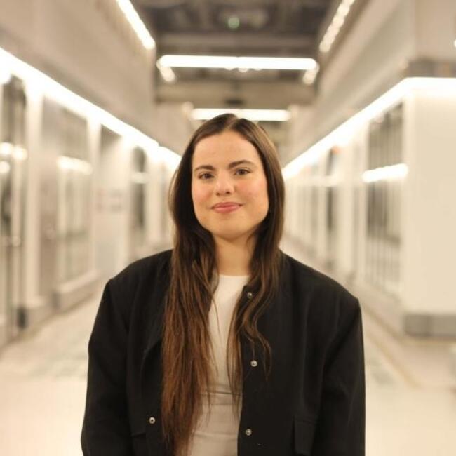 Babysitter in Vandœuvre-lès-Nancy: Inès