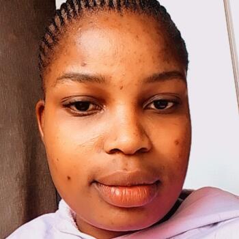 Babysitter in Douglasdale: Nokuzola