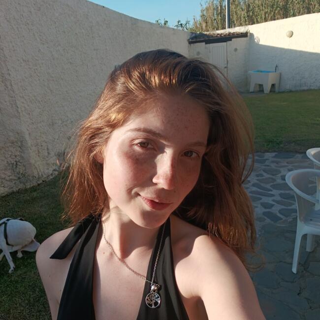 Babysitting job in Vila Verde: Delfina