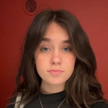 Babysitter Charleville-Mézières: Lea