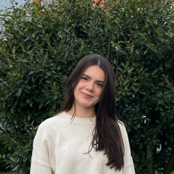 Babysitter in Vienna: Nika