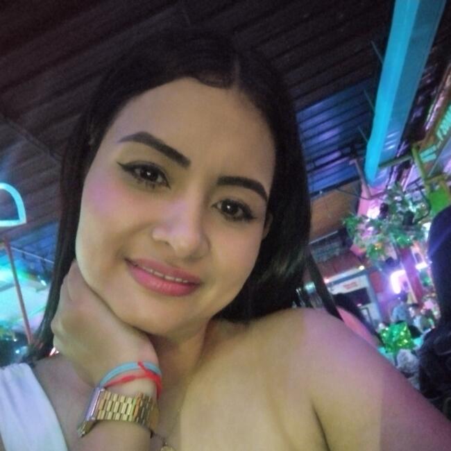 Babysitter in Alicante: Nannita