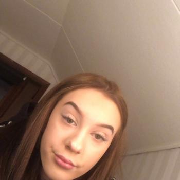 Babysitter in Domsjö: Tove