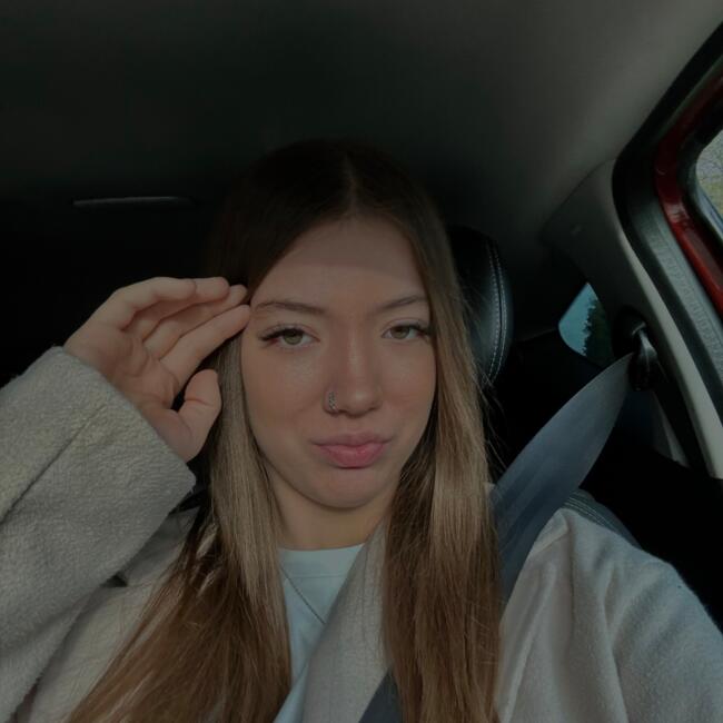 Babysitter in Bernouville: Zoe