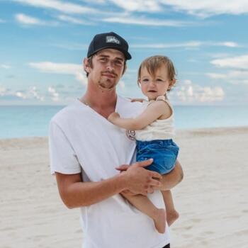 Babysitting job in Surrey: babysitting job Ryan