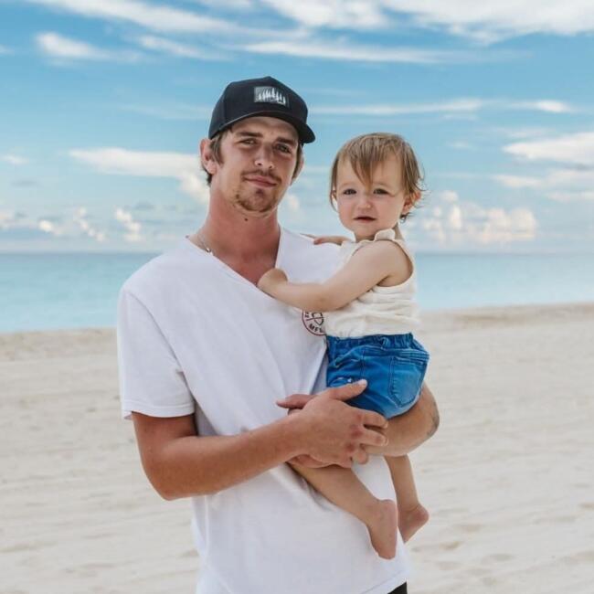 Job de garde d'enfants à Surrey: Ryan