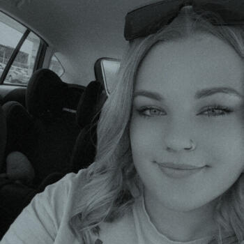 Babysitter in Brightwater: Gwendoline