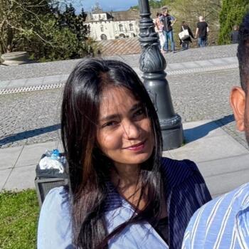 Babysitter in Novara: Ushara