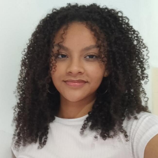 Babysitter in Embu das Artes: Bianca