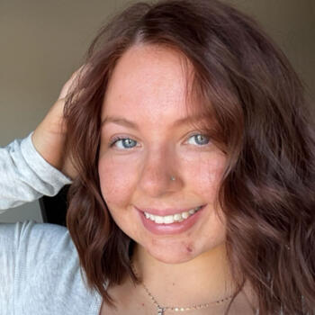 Babysitter in Clarksville (Indiana): Emma
