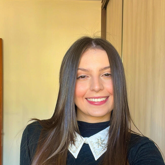 Babá em Blumenau: Jenny