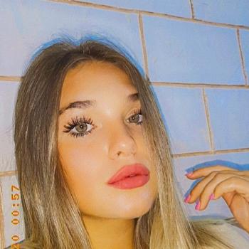 Babysitter a Casoria: Valeria