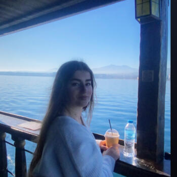 Babysitter in Livorno: Majlinda