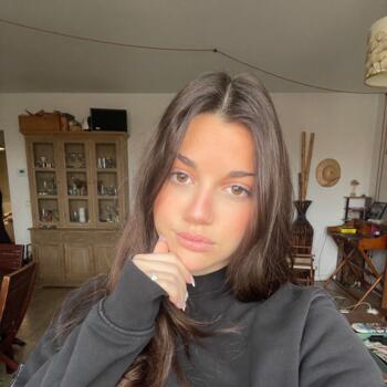 Babysitter in Bordeaux: Nissa