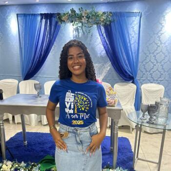 Babysitter in Queimados: Daiane