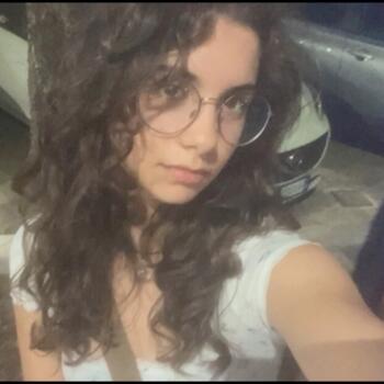 Babysitter in Anzio: Alessandra