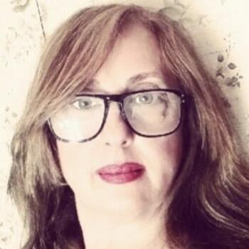 Babysitter a Siracusa: Angela