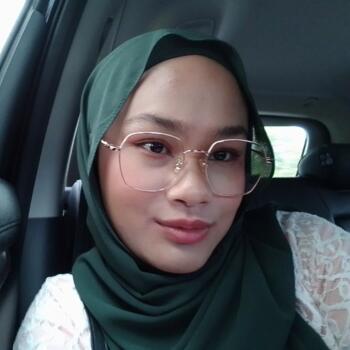 Babysitter in Puchong Batu Dua Belas: Ilyana