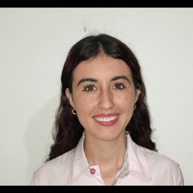 Babysitter in Portugalete: JACKELINE