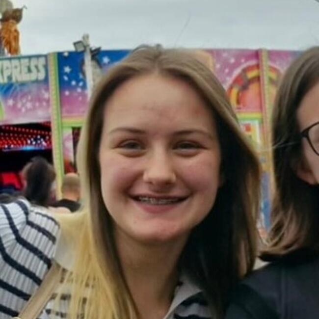 Babysitter in Durham: Linda