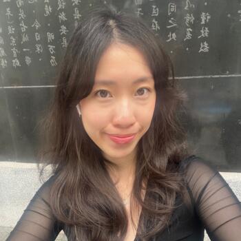 位于Singapore Island的临时保姆: Chroe