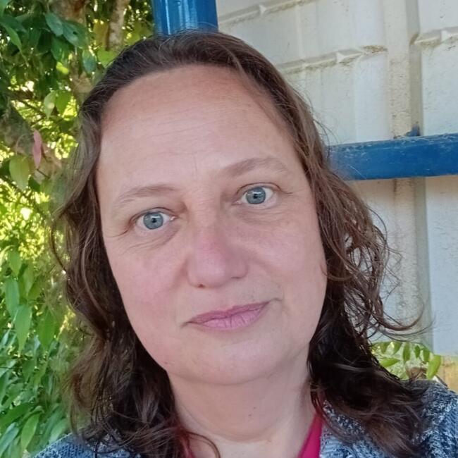 Babá em Viamão: Caroline