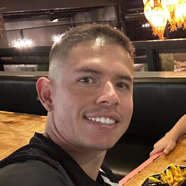 Babysitting job in Armenia: Santiago