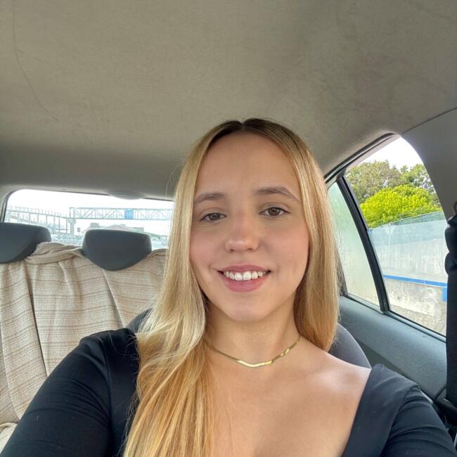 Babysitter em Espinho: Maria