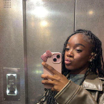 Babysitter in Bezons: Effy