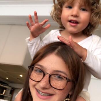 Babysitter in Tienen: Athenais