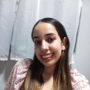 Babysitter in São Vicente: Eduarda