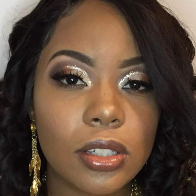 Job de garde d'enfants à Toronto: Shernnice