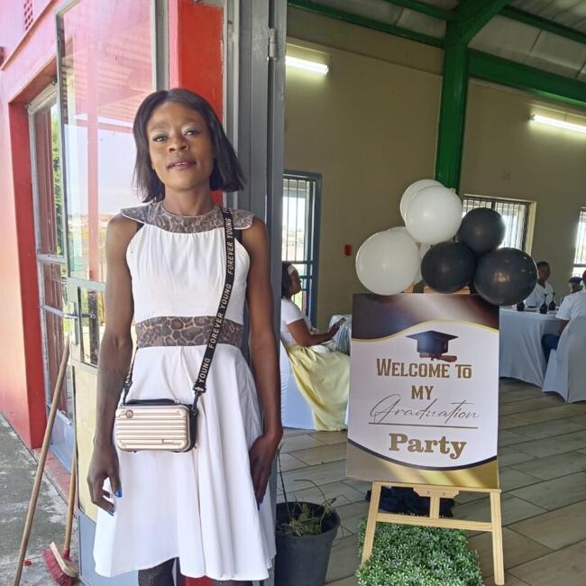 Babysitter in Edenvale: Mantombi