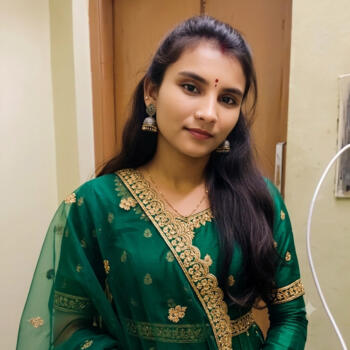 Babysitter Pune: Sujatha